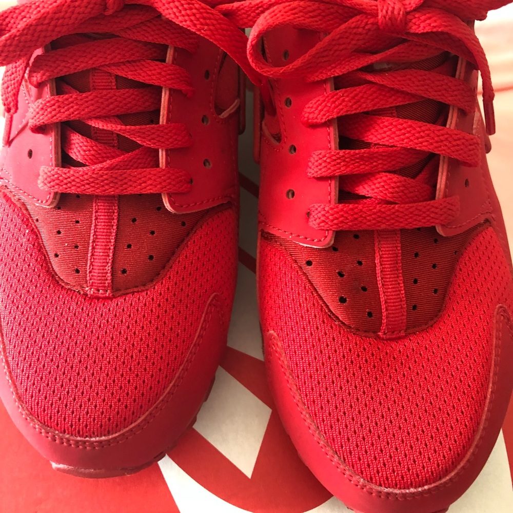 Red Nike size 6.5y